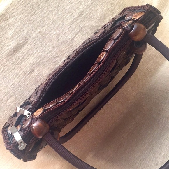 Vintage Handmade Coconut Shell Handbag - Picture 5 of 9